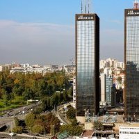 Omnam Group & Marriott International signent un accord de développement à Paris pour un hôtel Sheraton et un hôtel Moxy