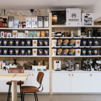 Loutsa N°1 de la torréfaction urbaine de café prévoit de nouvelles ouvertures à Paris