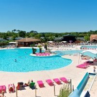 Leader de l'habitat de plein air, Siblu villages annonce une hausse de 32<small class="fine d-inline"> </small>% de ses réservations vs 2022, une hausse de 30% à date du nombre de ventes de mobil-homes et lance Siblu +