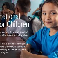 À l'occasion de la Journée mondiale de l'enfance, Marriott International et l'UNICEF renforcent le programme «<small class="fine d-inline"> </small>Check Out for Children<small class="fine d-inline"> </small>»