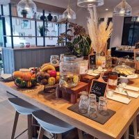 Campanile Orange a rénové son restaurant et son lobby 