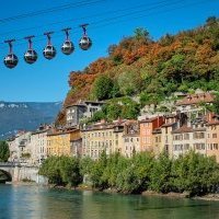  Christie & Co vend l'hôtel Institut à Grenoble (38)