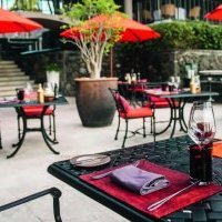 Le Royal Palm Beachcomber Luxury invite Cyril Lignac et son restaurant Ischia pour une collaboration inédite