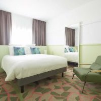 Ligne Roset contract aménage le nouvel hôtel Mercure Orly Tech