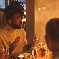 Dixner la nouvelle expérience culinaire et sociale parisienne