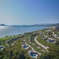 Mandarin Oriental, Costa Navarino, premier hôtel du groupe en Grèce, ouvre ses portes