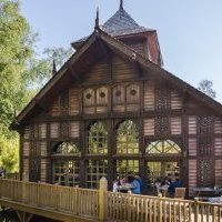 Le Parc ASTÉRIX accélère sur l'hôtellerie