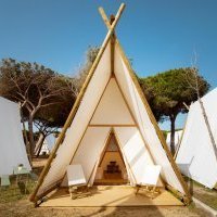 Kampaoh annonce sa collaboration avec Campings_com sur le marché français