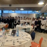  L'EPMT a récemment accueilli un dîner solidaire «<small class="fine d-inline"> </small>Un maillot pour la Vie<small class="fine d-inline"> </small>»