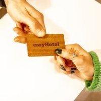 easyHotel investit 5 millions d'euros dans un plan bas-carbone