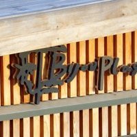 123 IM accompagne l'Experimental Group dans l'acquisition de Bijou Plage à Cannes