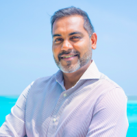 Sun Siyam Resorts annonce la nomination de Deepak Booneady au poste de CEO