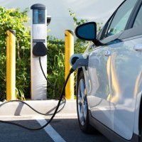 B&B HOTELS choisit ENGIE Solutions pour déployer 4 200 points de charge pour véhicules électriques accessibles à tous