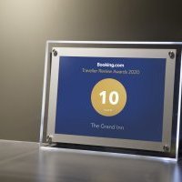 Traveller Review Awards 2020 : la France à nouveau au 3<sup class="typo_exposants">e</sup> rang des pays les plus primés au monde par Booking[.]com