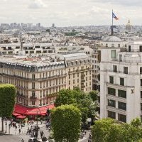 Dominique Desseigne, Président du groupe Barrière, a décidé de faireévoluer l'organisation du Groupe et de réorganiser ses instances de direction