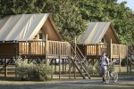 Huttopia renforce son offre campings nature en reprenant le réseau de campings Onlycamp à Recrea