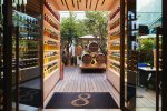 Le bar 8 du Mandarin Oriental, Paris ouvre sa terrasse d'hiver en collaboration avec la Maison Martell