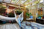 Paris, destination la plus plébiscitée par les voyages en solo sur Airbnb