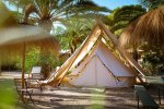 Kampaoh, le spécialiste du glamping, plante ses tentes en France