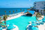 Margaritaville® Island Reserve Riviera Maya accueille ses premiers invités