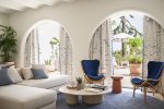 Le Jumeirah Capri Palace dévoile de nouvelles suites et une piscine conçues par l'architecte visionnaire Patricia Urquiola