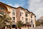 Le Pays Basque accueille avec enthousiasme le Surf Hôtel Akena Biarritz