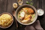 La pintade prête à revenir dans les assiettes des Français à la maison et au restaurant<small class="fine d-inline"> </small>!
