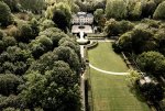 Les Domaines de Fontenille sont heureux d'annoncer l'investissement minoritaire du Groupe LVMH et de la société d'investissement Anaïs Ventures pour développer l'hôtellerie d'expériences