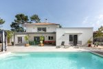 Enquête Holidu auprès des loueurs de locations saisonnières en France : voici comment évoluent les prix des hébergements de vacances en France