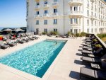 L'experimental group acquiert deux hôtels à Biarritz