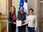 La restauration de l'Assemblée nationale signe la charte ETICA de Welfarm