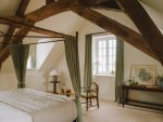 Les Hôtels (très) Particuliers lance Bellevigne dont la première adresse ouvre à Chambolle-Musigny, cœur historique de la Côte de Nuits