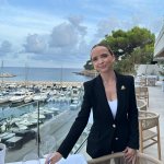 L'Hôtel Bleu à Carry-Le-Rouet accueille Célia Debatty en tant que Sommelière de son restaurant gastronomique l'Oursin