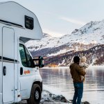 Le camping d'hiver : Nouveau mode d'hébergement nature plébiscité par les voyageurs