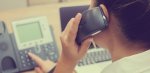 Comment faire des économies sur la téléphonie de mon hôtel<small class="fine d-inline"> </small>?