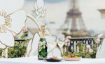 La Maison Perrier-Jouët investit le Jardin Secret du Peninsula Paris 