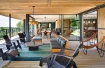 Un nouveau refuge contemporain au cœur des monts d'Auvergne en osmose avec cette région sauvage