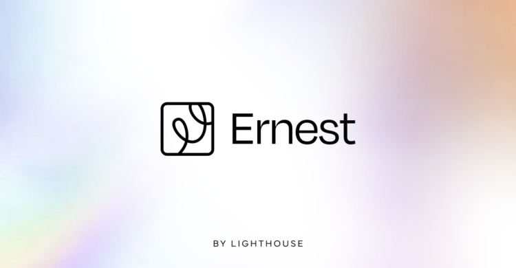 Lighthouse lance Ernest Crews pour permettre aux équipes commerciales hôtelières d'adopter l'IA en seulement 30 jours