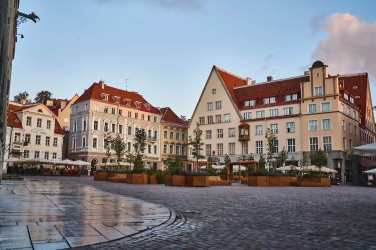 Bob W rejoint la régénération de l'emblématique quartier Krulli à Tallinn avec un nouvel appart'hôtel
