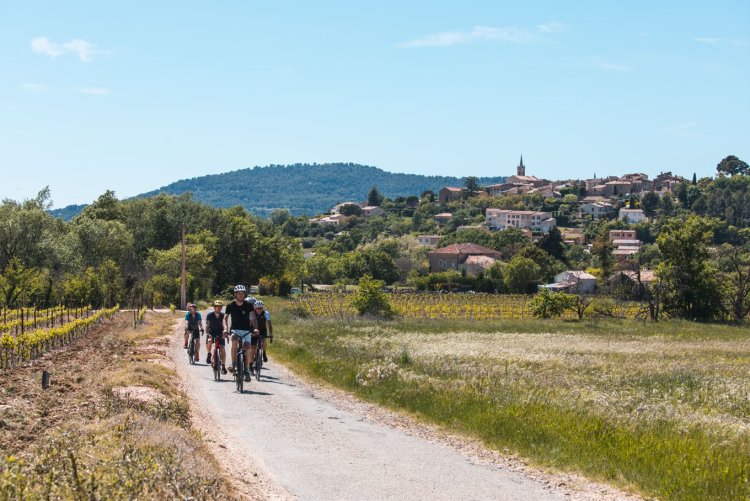 La Provence à vélo : Bosch eBike Systems inaugure son réseau de PowerStations dans le Vaucluse en partenariat avec plusieurs acteurs régionaux