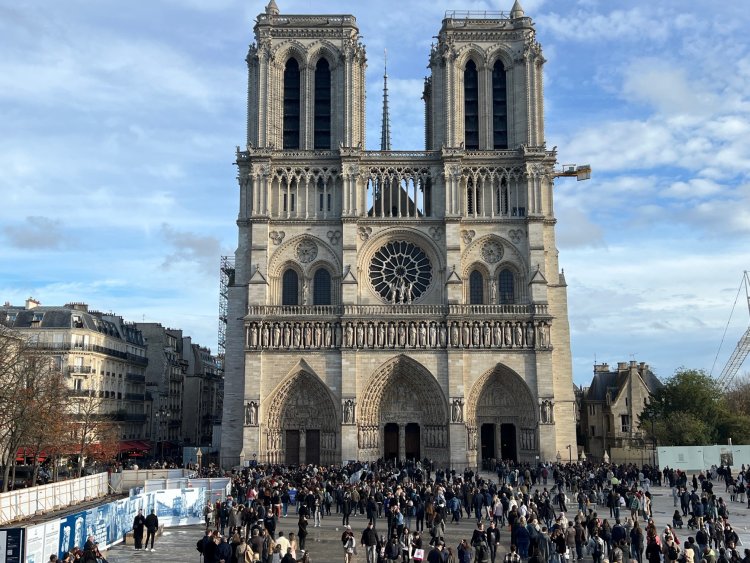 Notre-Dame de Paris : présentation de la cartographie nationale des entreprises engagées dans la restauration de la cathédrale 